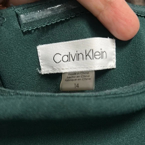 Calvin Klein - Picture 4 of 4